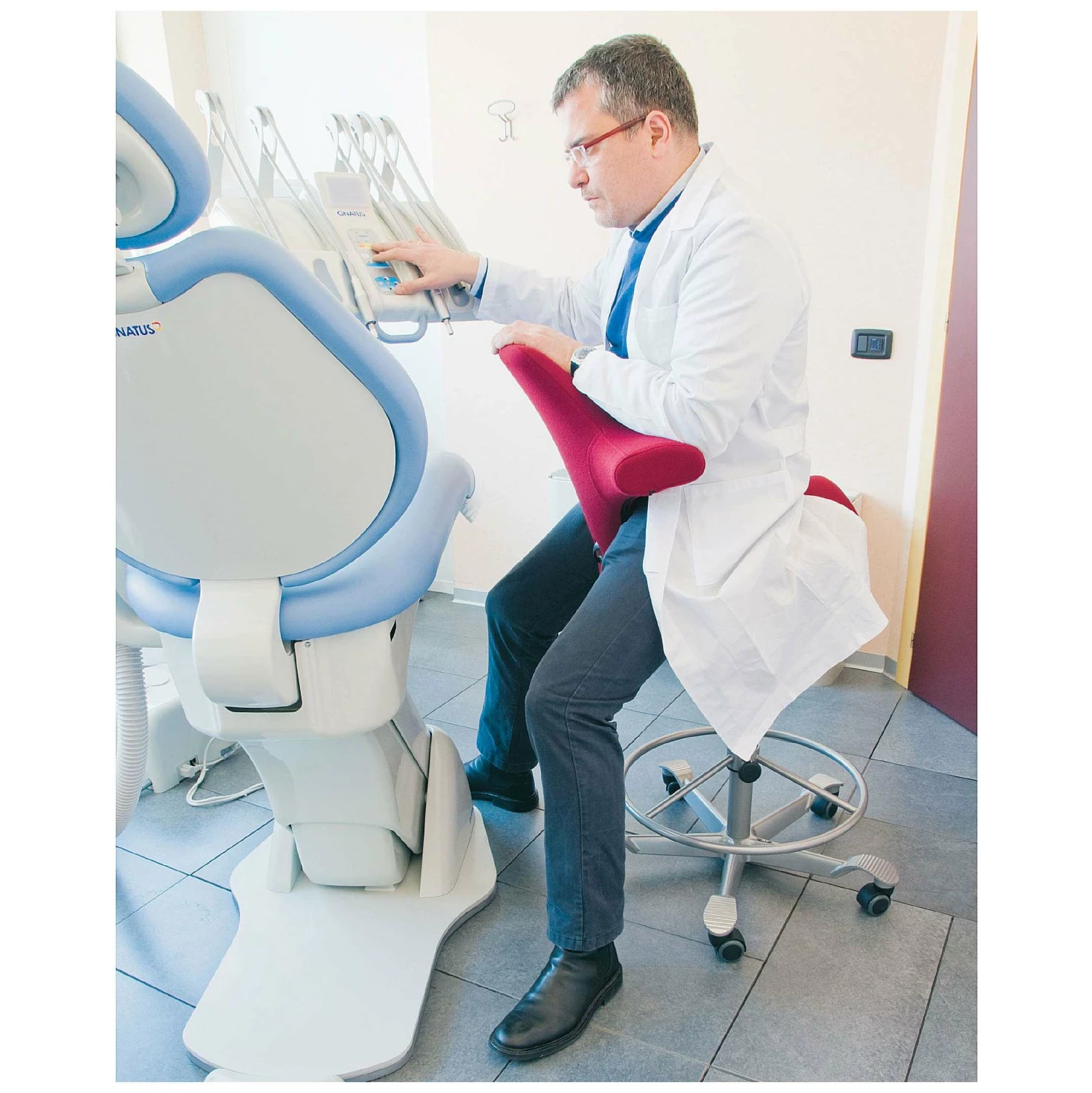 HAG Capisco 8106 Chair 8 HAG Capisco 8106 Chair - Image 8